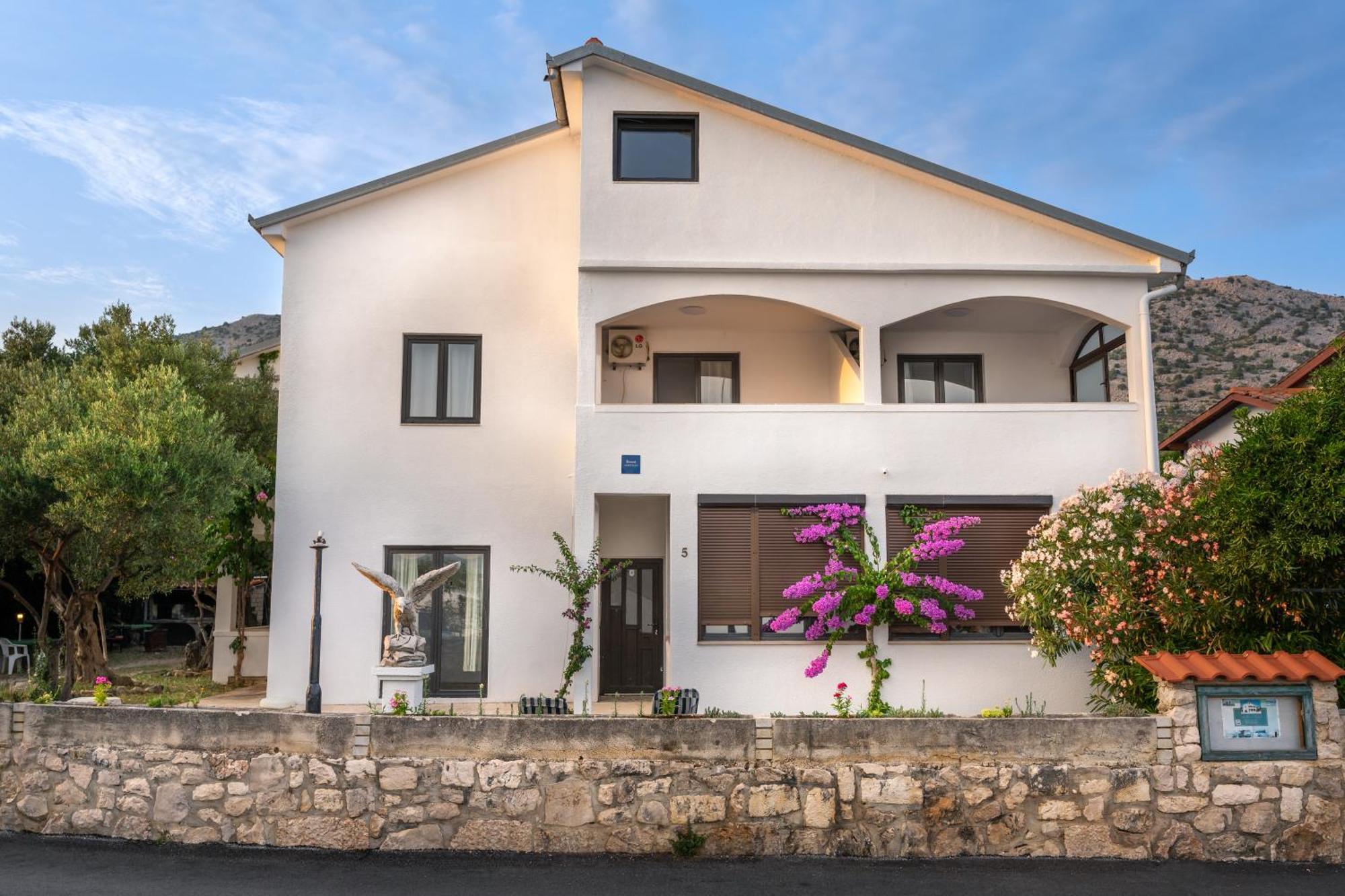 Apartments Dida Sime Starigrad Paklenica Exteriér fotografie
