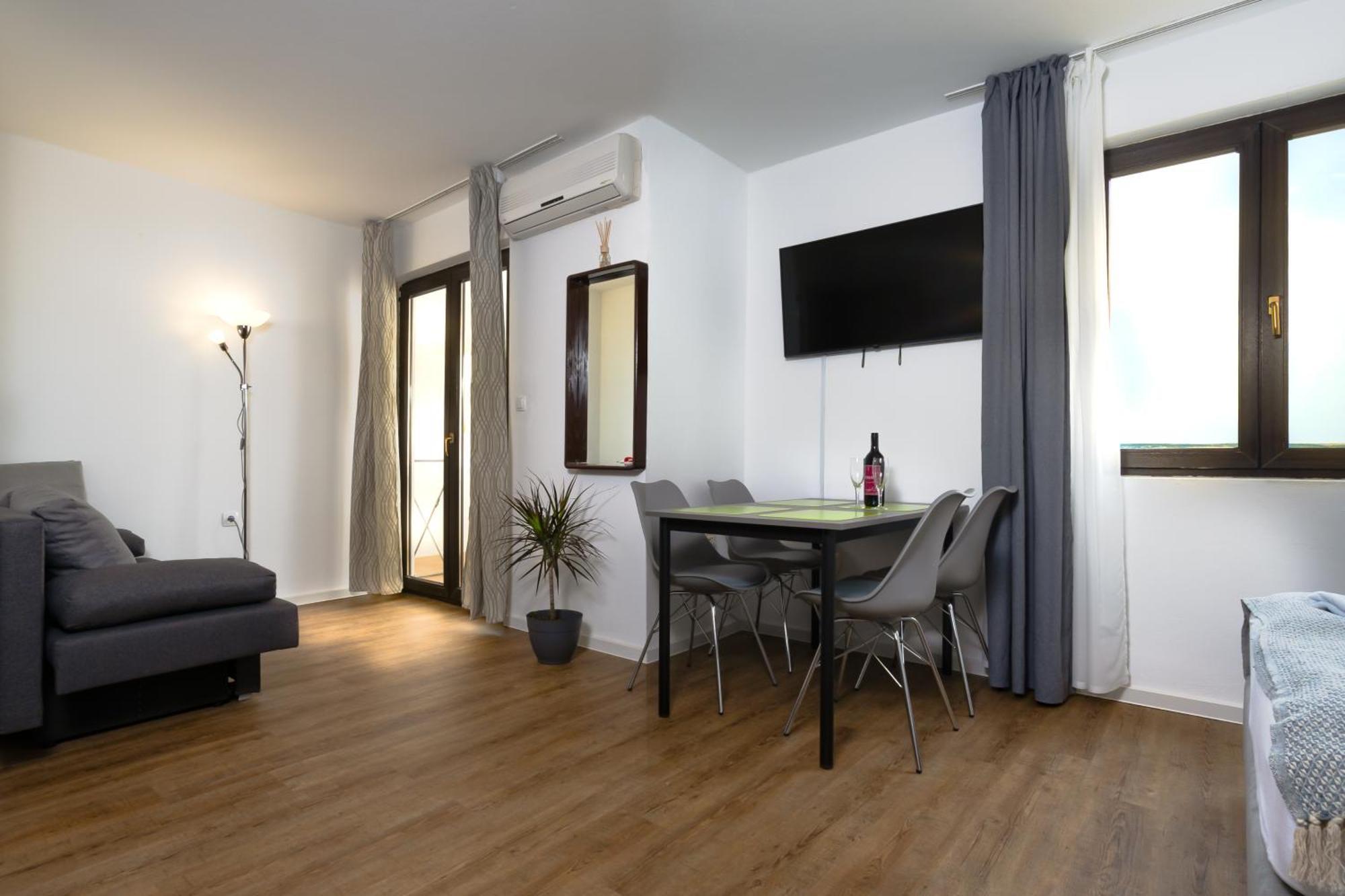 Apartments Dida Sime Starigrad Paklenica Pokoj fotografie